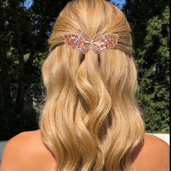 Butterfly Crystal Hair Clip - Picture 2 of 4